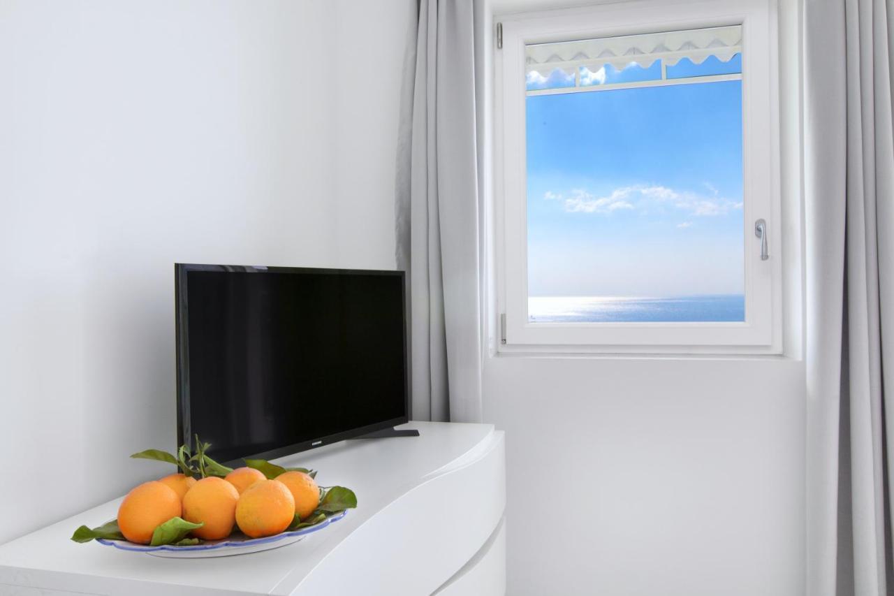 Amore Rentals - Villa Anna Positano Buitenkant foto